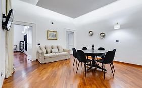 Bdc - Spanish Steps Gold 2Bdr Suite